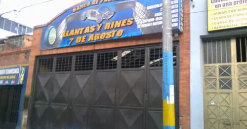 LLANTAS Y RINES 7 DE AGOSTO LLANTAS Y RINES 7 DE AGOSTO